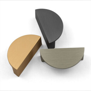 Kopen Luxe Brass Half-Moon Cabinet Handle with Modern Design