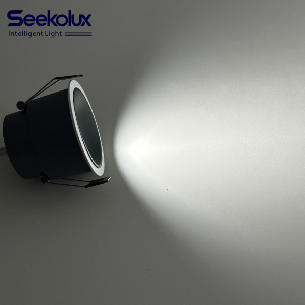 Kopen Anti-Glare LED Recessed Ceiling Spotlight with Aluminum Body